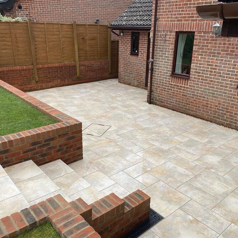 Spectrum Burlington Rust Porcelain Paving I Stone Zone & Landscaping ...