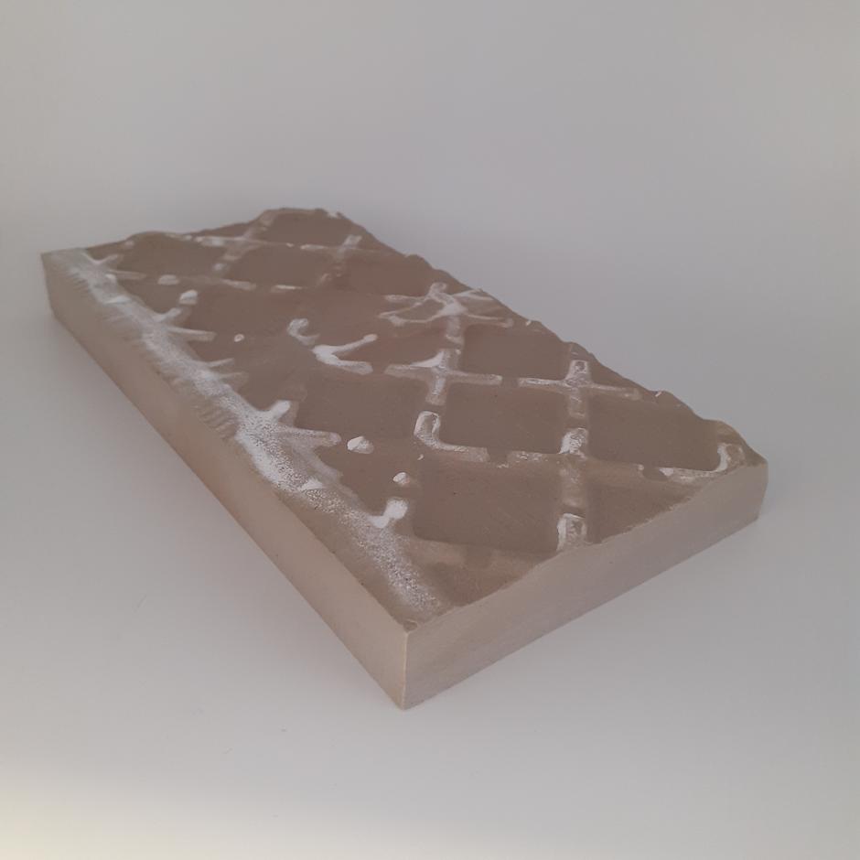 Sienna™ Anthracite Black Porcelain Cobble Setts back view